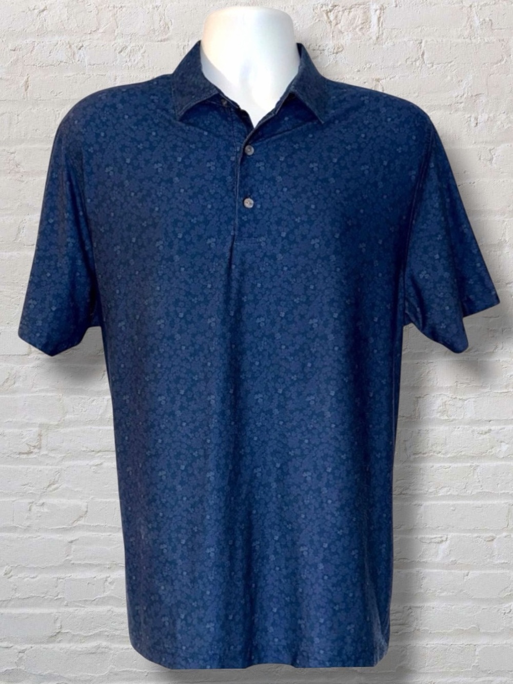 Hickey Freeman Performance Polo Shirt Navy Floral Print– Men’s Large (Measured)